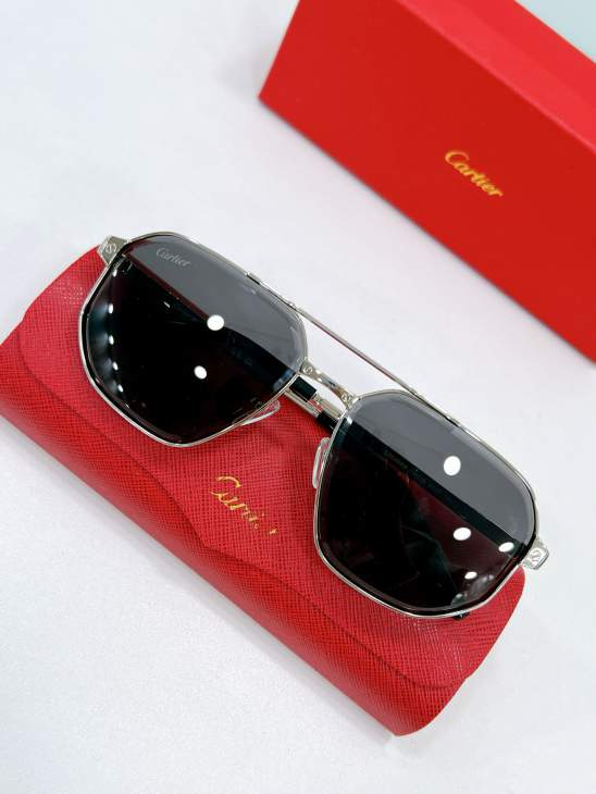 Picture of Cartier Sunglasses _SKUfw80536187fw